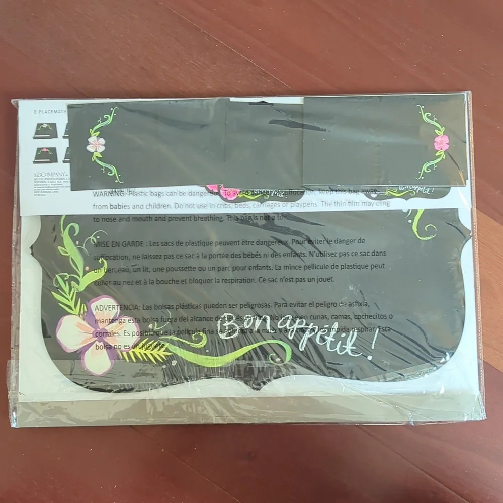 Target Chalkboard 8 Floral Placemats